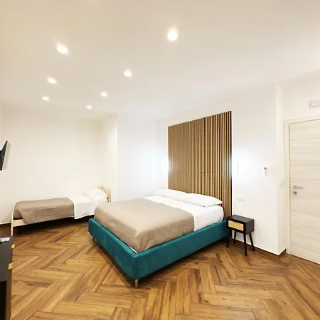 The Ypnos 住宿加早餐酒店 *